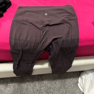 Lululemon Align Crop size 10 - Purple